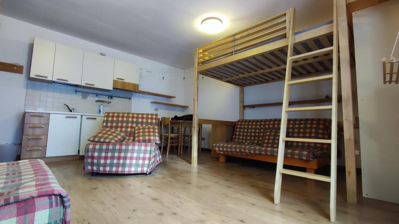 Ferienwohnung Casa Aprica Piste Da Sci Baradello Exterior foto