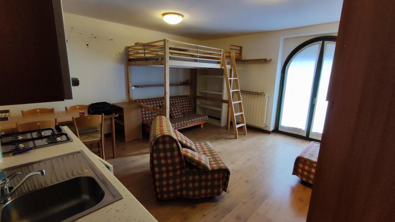 Ferienwohnung Casa Aprica Piste Da Sci Baradello Exterior foto